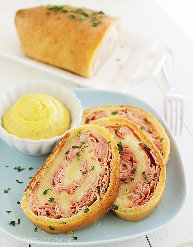 Baked Ham and Cheese Rollups Recipe