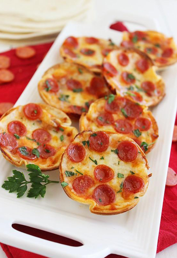 Easy Mini Tortilla PIzzas