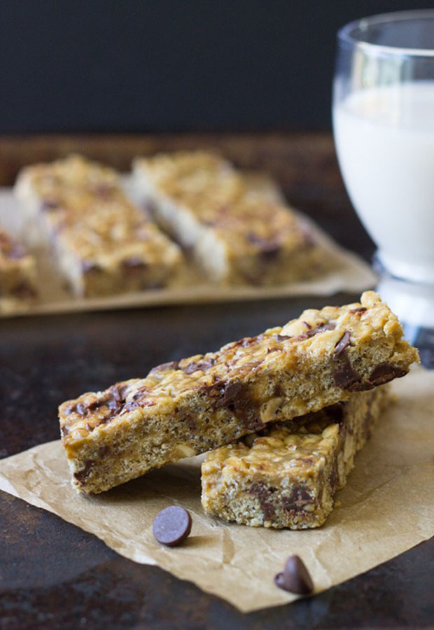 10 DIY Protein Bar Recipes With 5 Ingredients Or Less