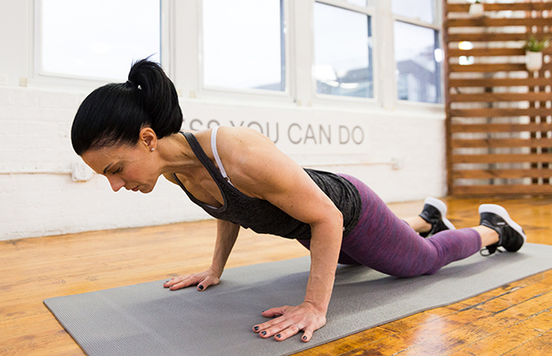 THIS Is How to Do Perfect Push-Ups (Even on Your Knees) 1