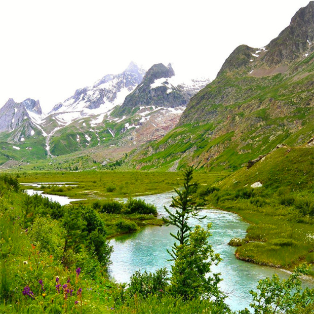 The 10 Most Incredible Hiking Trails in the World
