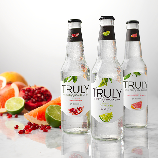 Spiked Seltzer Your Key To A Healthier Happy Hour Life By Daily Burn